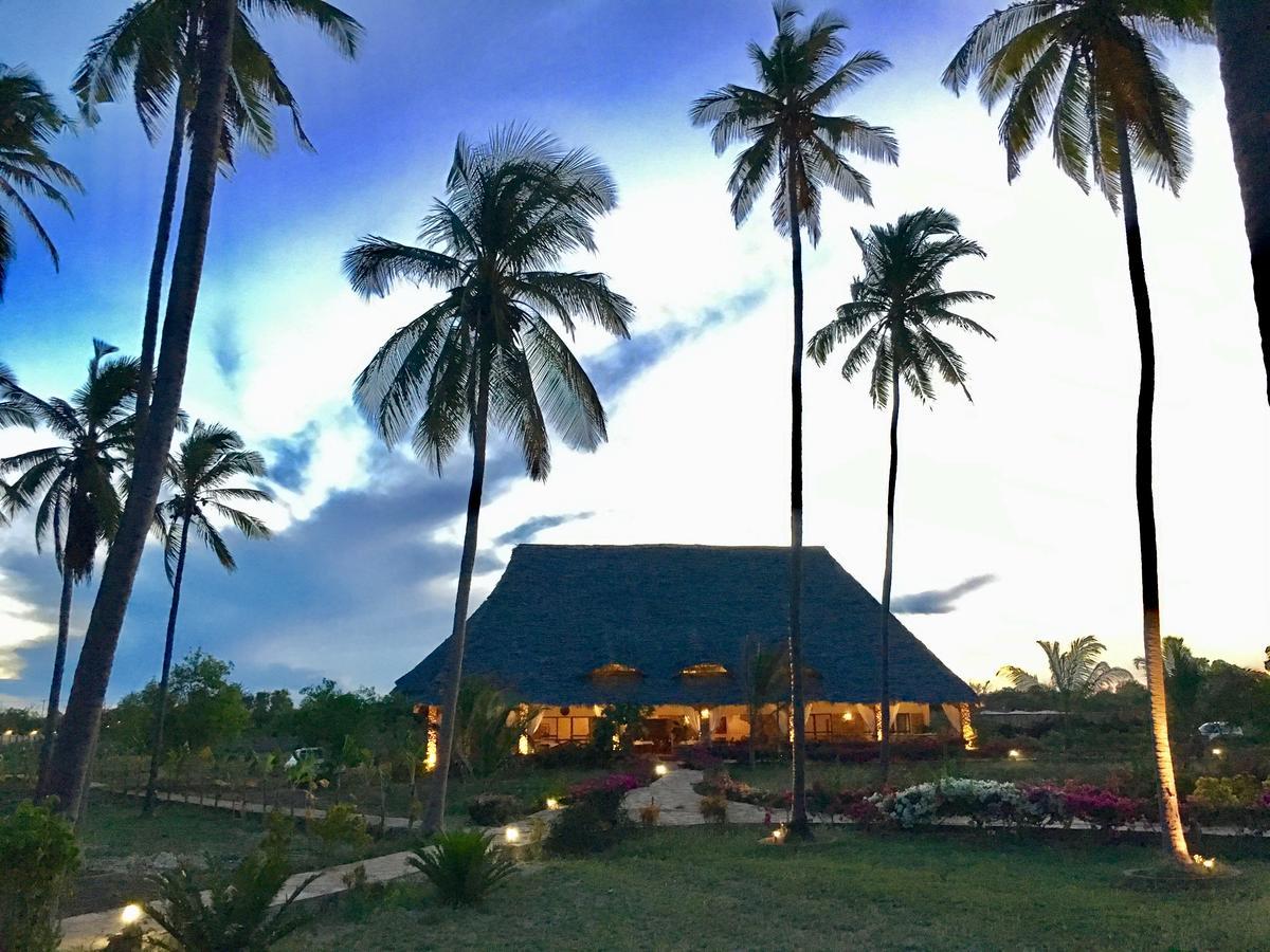 The Sands Beach Resort Буэхуу Экстерьер фото